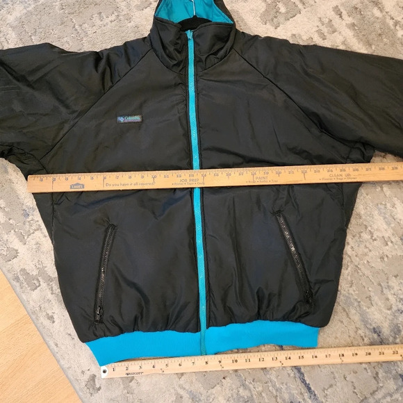Columbia Reversible Vintage bomber nylon coat. Blue green and black. Size large - Picture 9 of 14